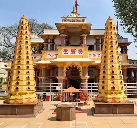 imgi_24_mahalaxmi-temple-1